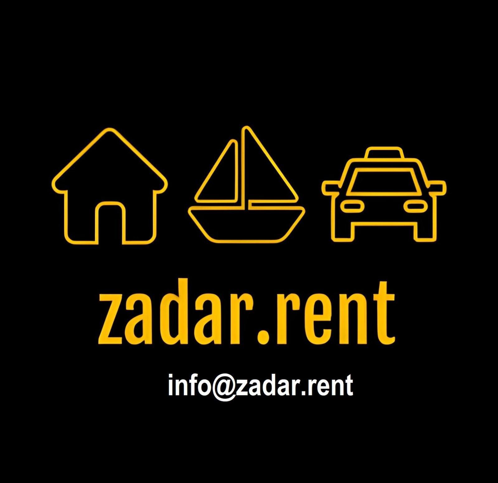 Family Apartments Zadar - Ryanair Exclusive エクステリア 写真