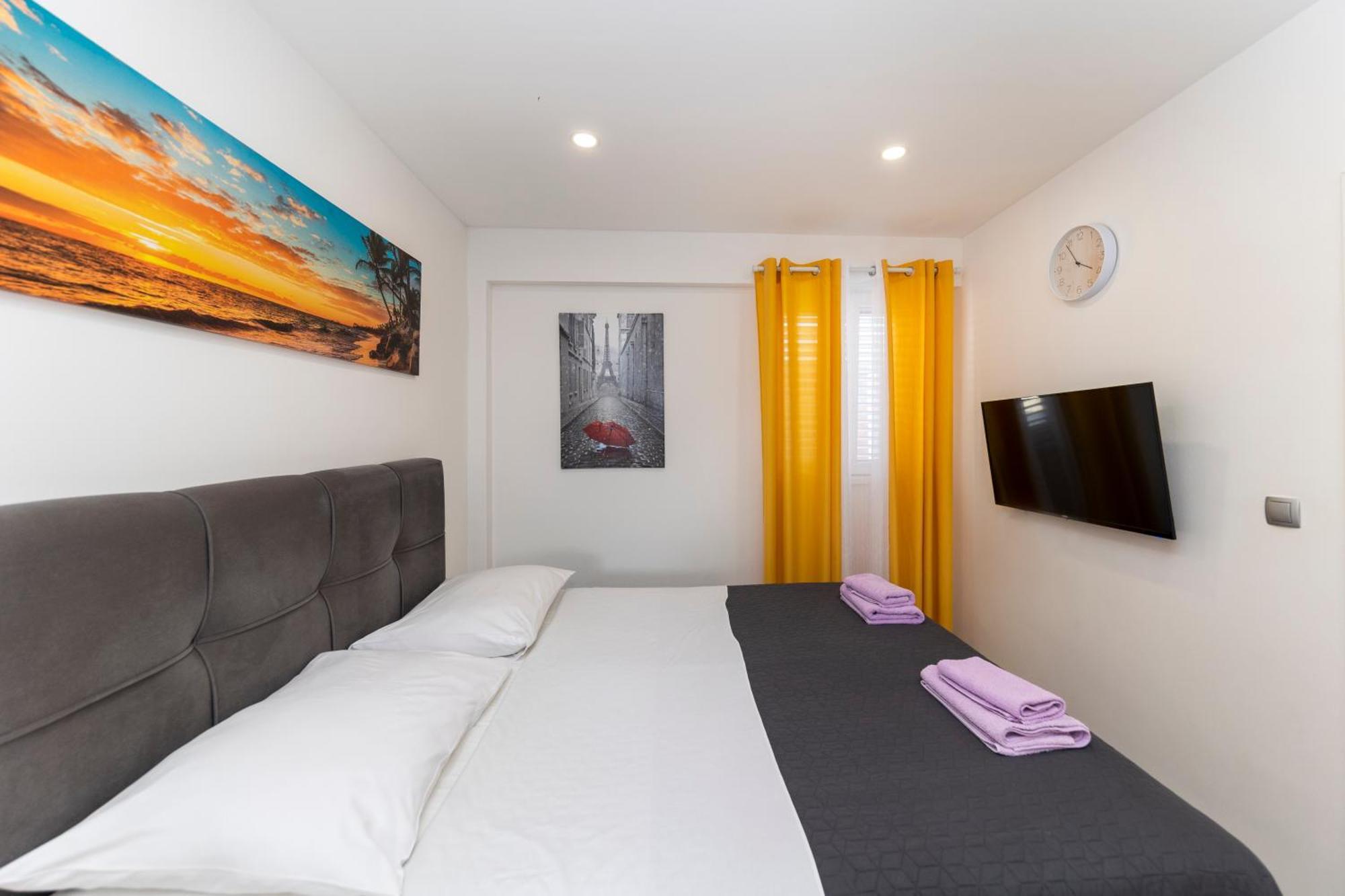 Family Apartments Zadar - Ryanair Exclusive エクステリア 写真