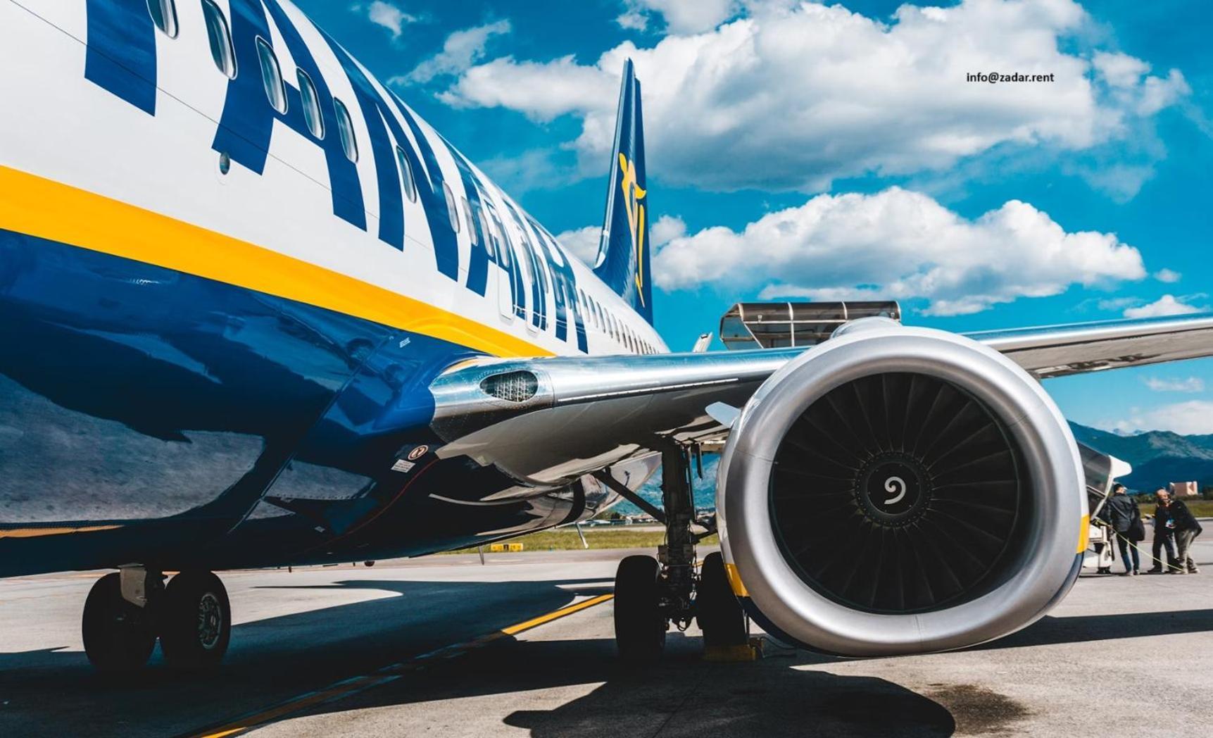 Family Apartments Zadar - Ryanair Exclusive エクステリア 写真